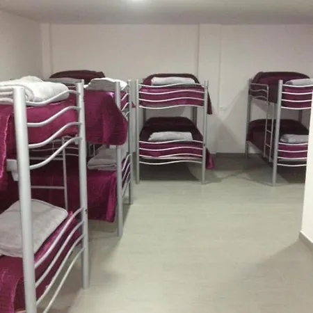 Albergue Arasolis *